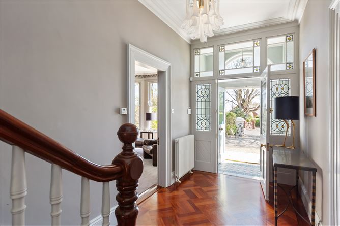 https://photos-a.propertyimages.ie/media/2/6/0/4997062/d7e38fc3-e99d-4a94-ad49-d6c2c70412a6_l.jpg