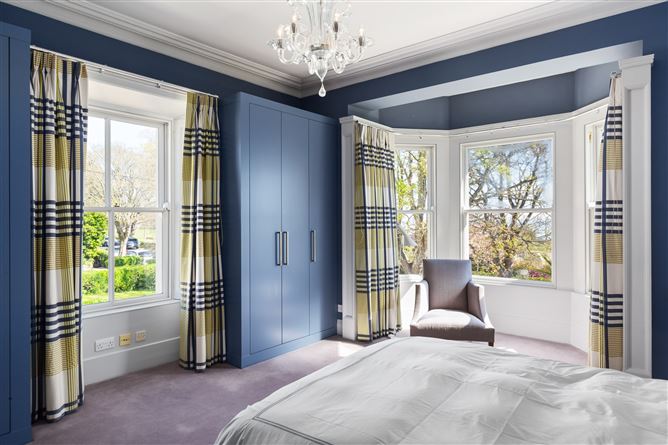 https://photos-a.propertyimages.ie/media/2/6/0/4997062/d7e38fc3-e99d-4a94-ad49-d6c2c70412a6_l.jpg
