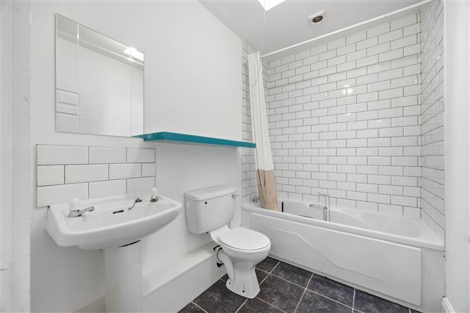 Photo 8 of 17 — 34 Phoenix Manor, , Blackhorse Ave, Dublin 7