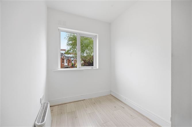 Photo 12 of 17 — 34 Phoenix Manor, , Blackhorse Ave, Dublin 7
