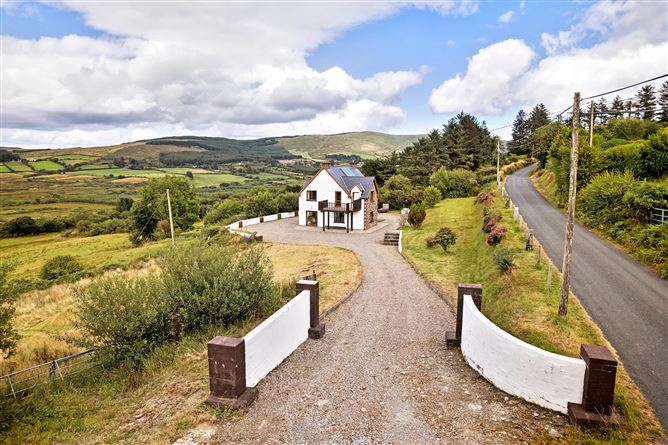 Photo 17 of 19 — Glencreagh, Bantry, Co. Cork