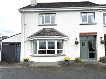 16 Warren Grove, Boyle, Roscommon