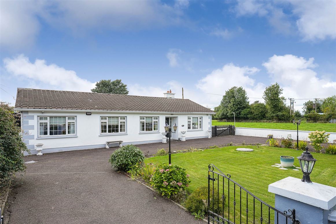 Halltown, Dunderry, Navan, County Meath