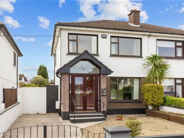 4 Castleknock Laurels, Castleknock, Dublin 15