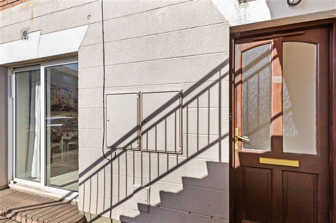 No. 56 Melrose Court, Upper George's Street, Wexford Town, Wexford