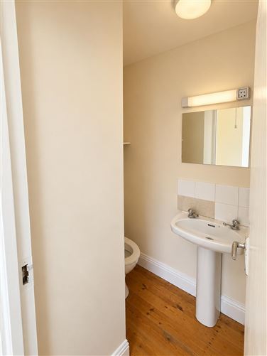 Flat 1, 42 Gardiner Street Upper, Dublin 1