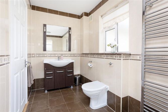 1 Ballyowen View, Lucan, Dublin