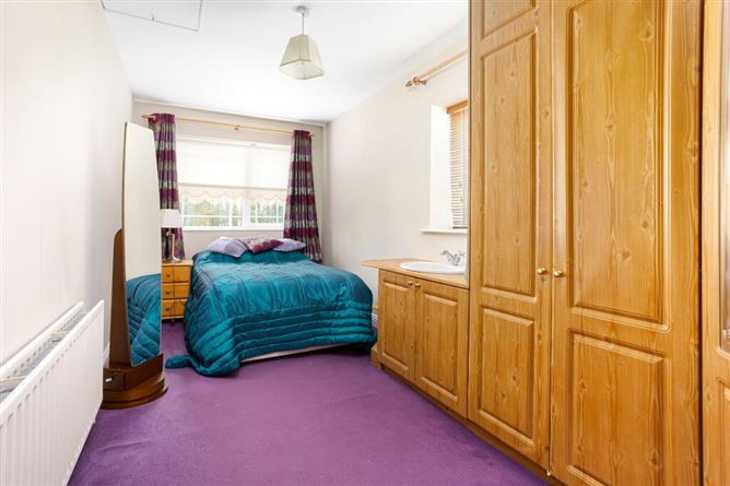 1 Ballyowen View, Lucan, Dublin