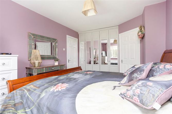 1 Ballyowen View, Lucan, Dublin