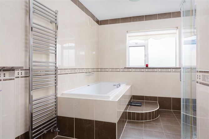 1 Ballyowen View, Lucan, Dublin