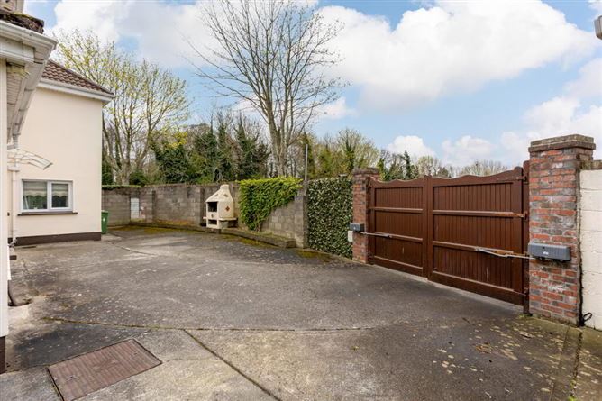 1 Ballyowen View, Lucan, Dublin