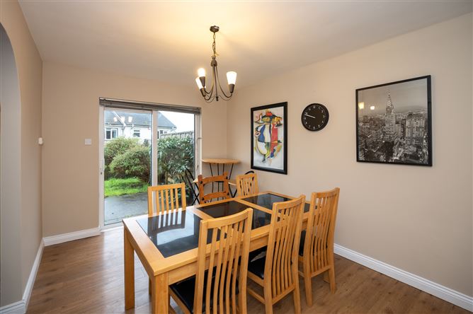 16 Heathervue, Glanmire, Cork