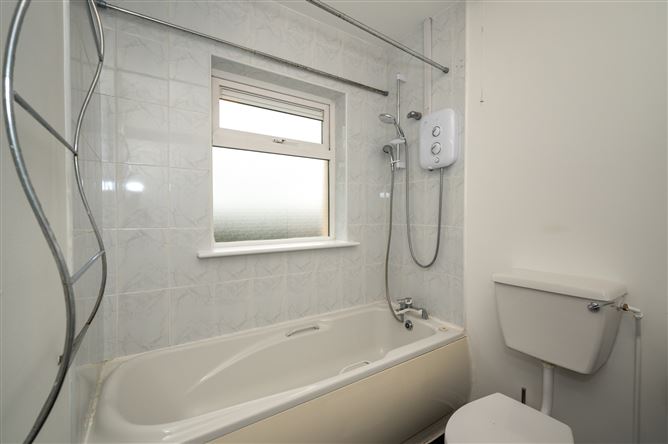 16 Heathervue, Glanmire, Cork