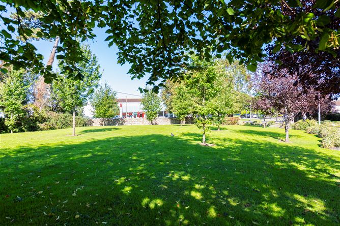 18 Camberley Oaks, Churchtown, Dublin 14