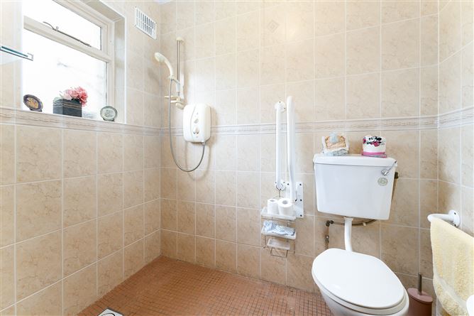 222 McKee Avenue, Finglas, Dublin 11