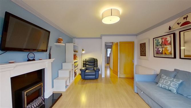2 Cruagh Avenue, Stepaside, Dublin 18