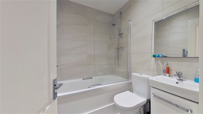 2 Cruagh Avenue, Stepaside, Dublin 18