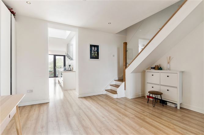 10 Millmount Terrace, Dundrum, Dublin 14