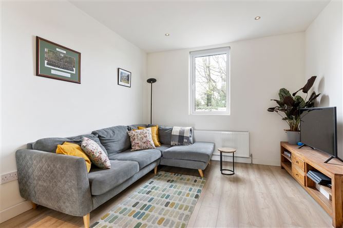 10 Millmount Terrace, Dundrum, Dublin 14