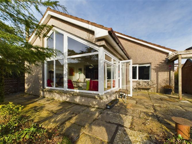 10 Sandy Lane, Castle Road, Blackrock, Cork