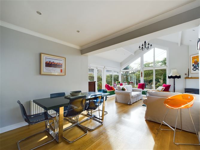 10 Sandy Lane, Castle Road, Blackrock, Cork