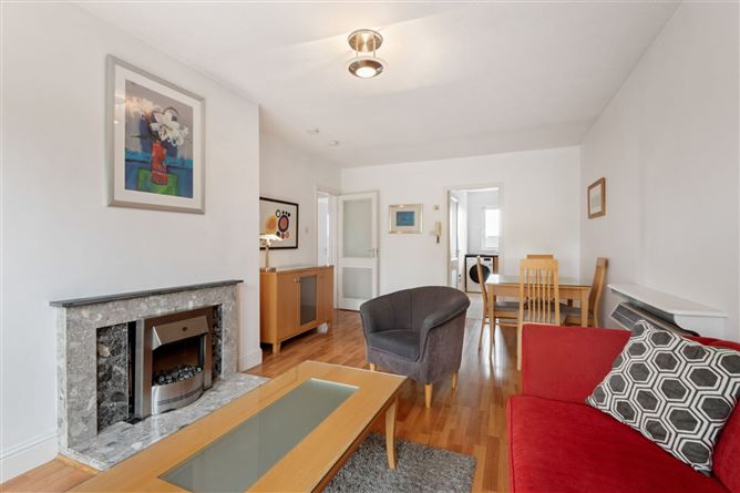 63 Grand Canal View, James's Walk, Dublin