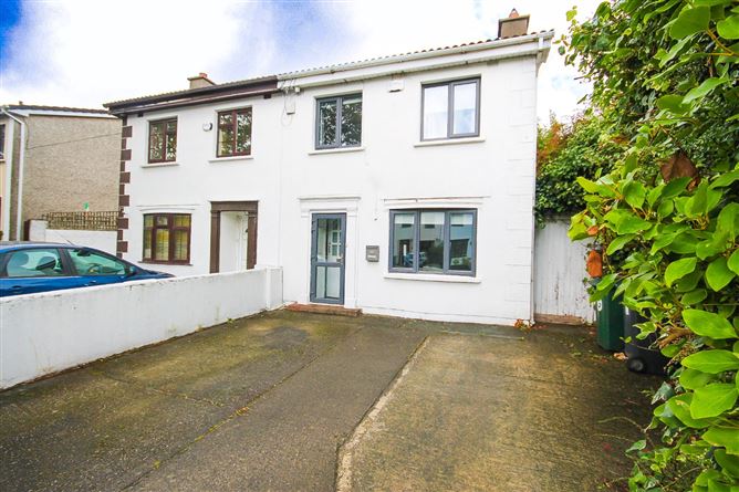 2 Alderwood Park, Springfield, Dublin 24