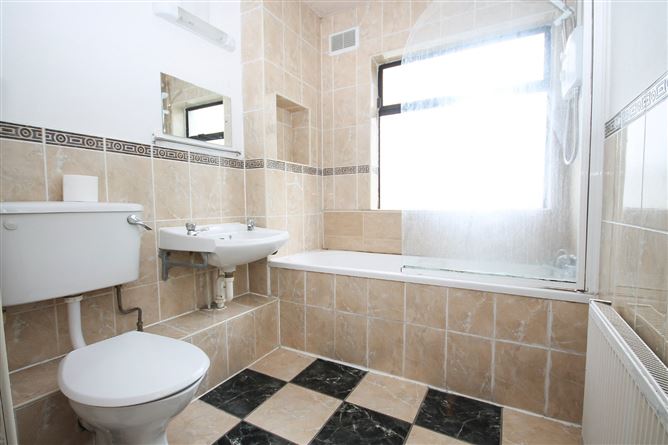 2 Alderwood Park, Springfield, Dublin 24