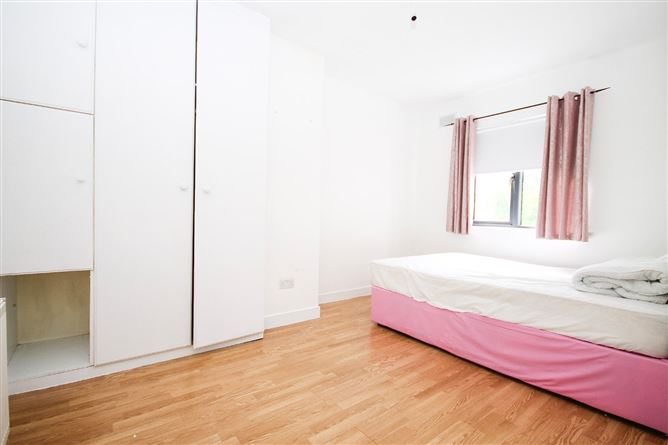 2 Alderwood Park, Springfield, Dublin 24