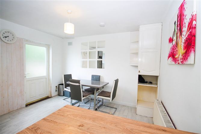 2 Alderwood Park, Springfield, Dublin 24