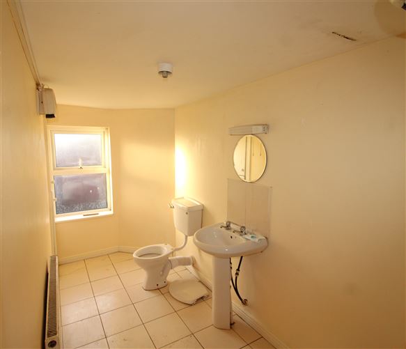 47 Abbey Street, Ballina, Mayo