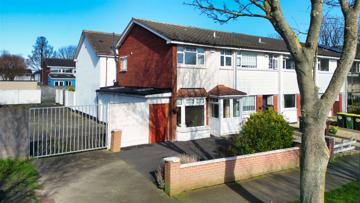 8 Bayside Crescent, Sutton, Sutton,   Dublin 13