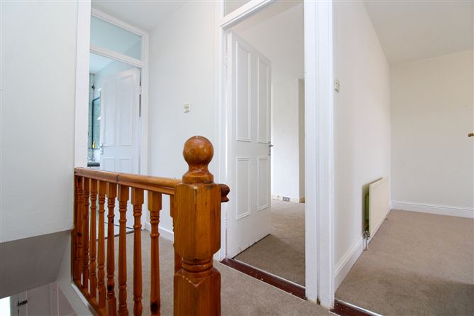 Photo 8 of 12 — 8 Alderwood Close, Springfield, Tallaght, Dublin 24