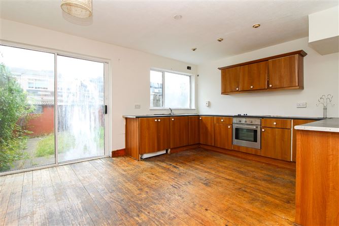 Photo 5 of 12 — 8 Alderwood Close, Springfield, Tallaght, Dublin 24