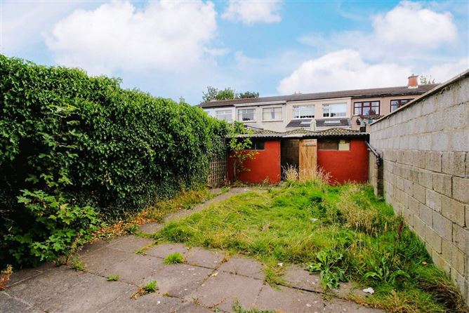 Photo 7 of 12 — 8 Alderwood Close, Springfield, Tallaght, Dublin 24