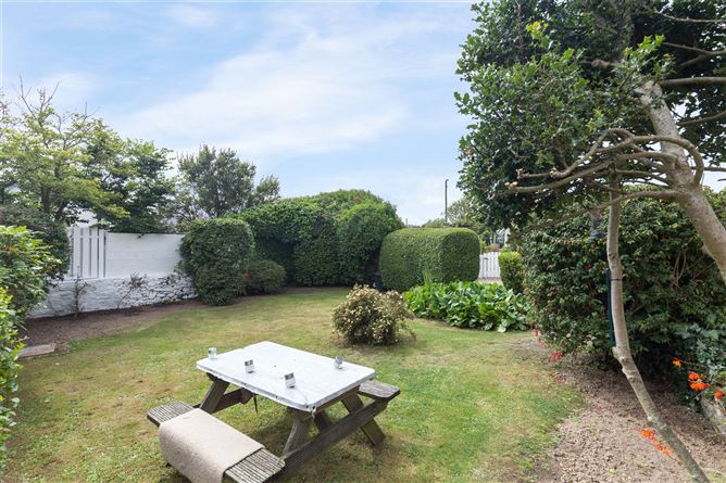 An Teach Oilean, Crossfarnoge, Kilmore Quay, Co. Wexford