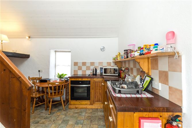 An Teach Oilean, Crossfarnoge, Kilmore Quay, Co. Wexford