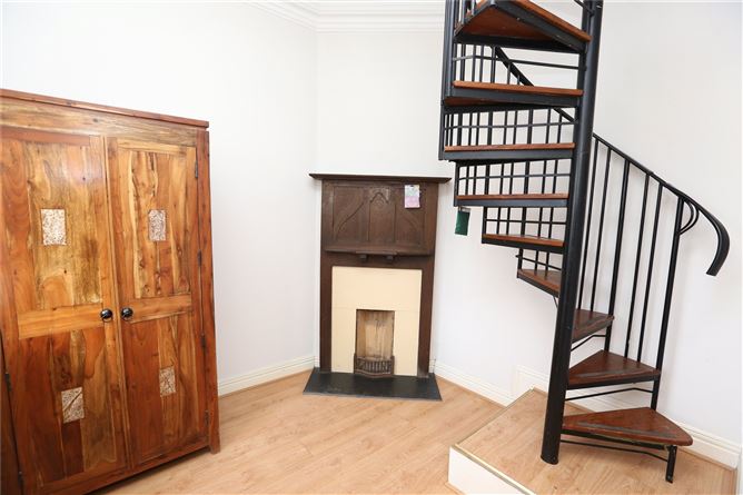 18 St Mary's Cottages, The Mount, Drogheda, Co. Louth