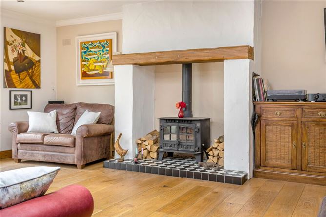 Marthaville, 14 Robin Villas, Palmerstown, Dublin