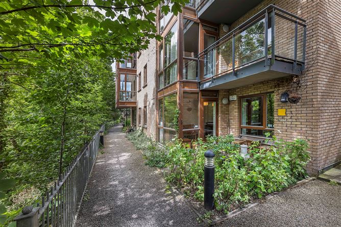  Apartment 128, Block F, The Island, Chapelizod, Dublin 20