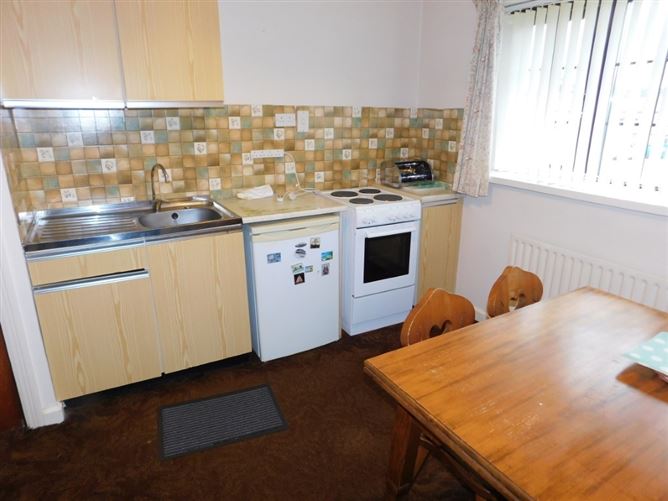 21 Castle Court, Church Road, Carrigaline, Co. Cork., Carrigaline, Cork