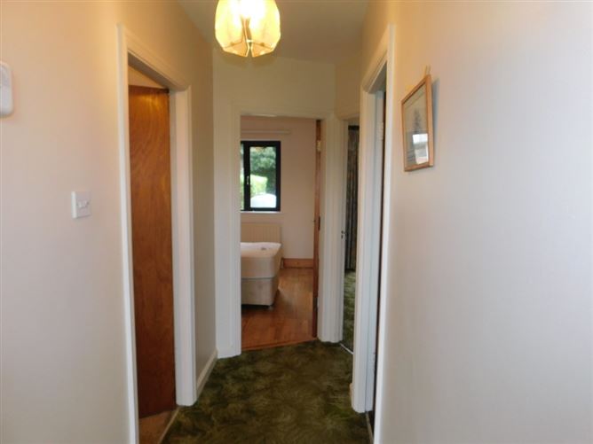 21 Castle Court, Church Road, Carrigaline, Co. Cork., Carrigaline, Cork