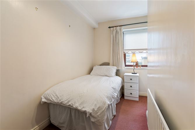 286 Block 16, Marina Village, Malahide, Dublin