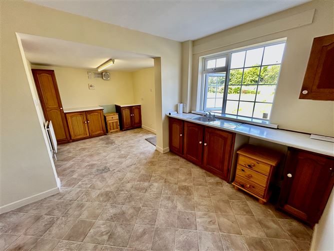 55 Pinewood, Wexford Town, Wexford Kearney & Co. Property Sales and