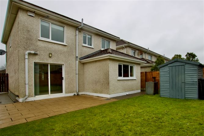 8 Woodville Close, Woodville Grange, Athlone, Co. Westmeath