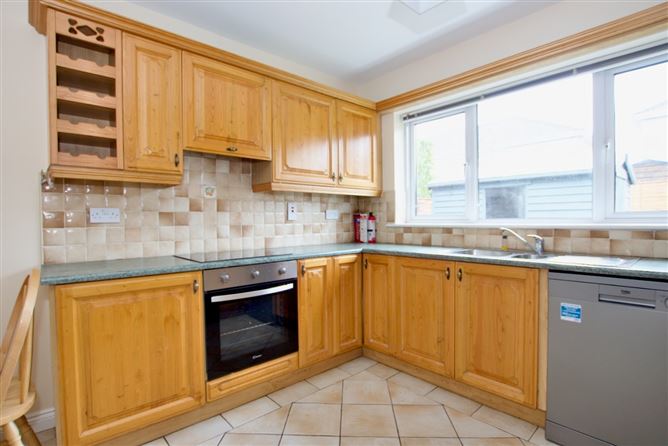 8 Woodville Close, Woodville Grange, Athlone, Co. Westmeath
