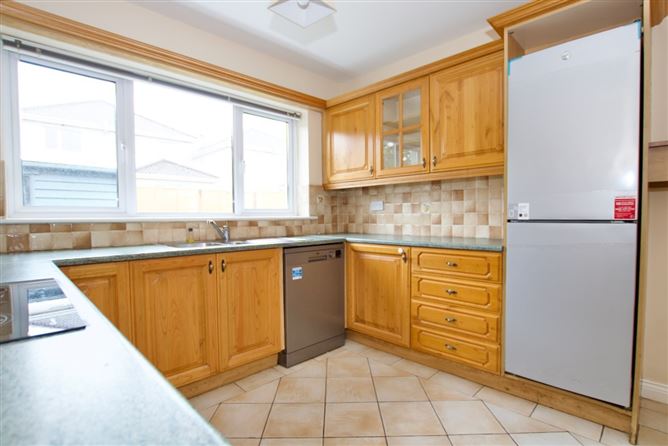 8 Woodville Close, Woodville Grange, Athlone, Co. Westmeath