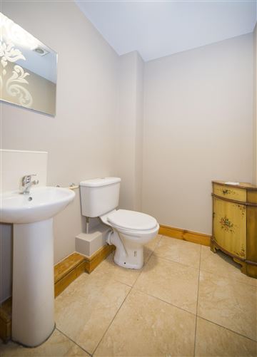 5 Castlegate Green, Adamstown Castle, Lucan, Dublin