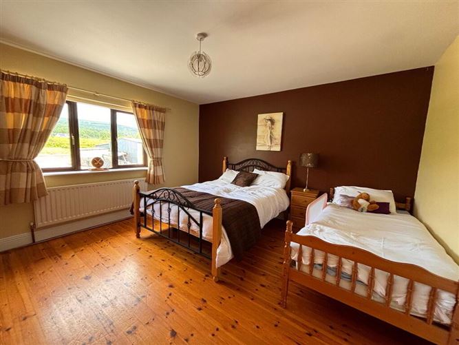 Clonmore, South, Cahir, Tipperary