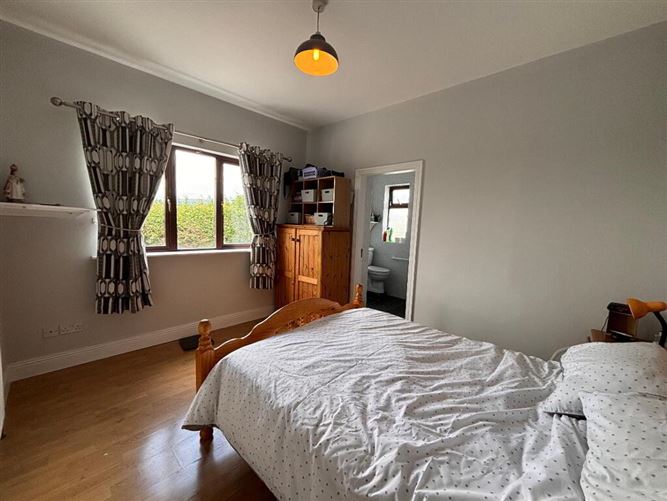 Clonmore, South, Cahir, Tipperary